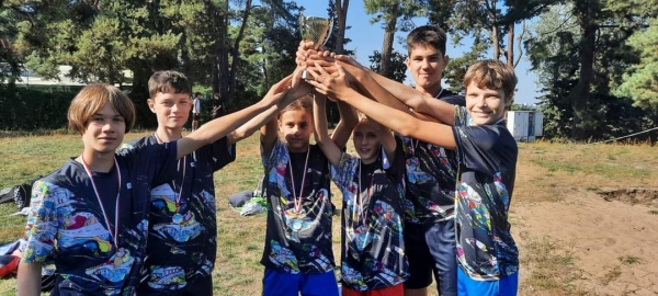 Zdobyliśmy tytuł Mistrza Poznania w sztafetowych biegach przełajowych!